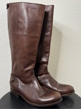 Frye Melissa Button Back Zip women's boot size 9 wide calf